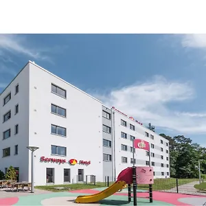 Hotell Serways Ost
